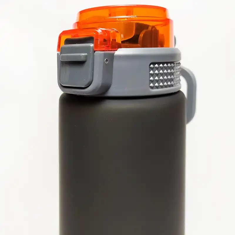 قمقمه دوچرخه ایون مدل YY755 گنجایش 0.8 لیتر