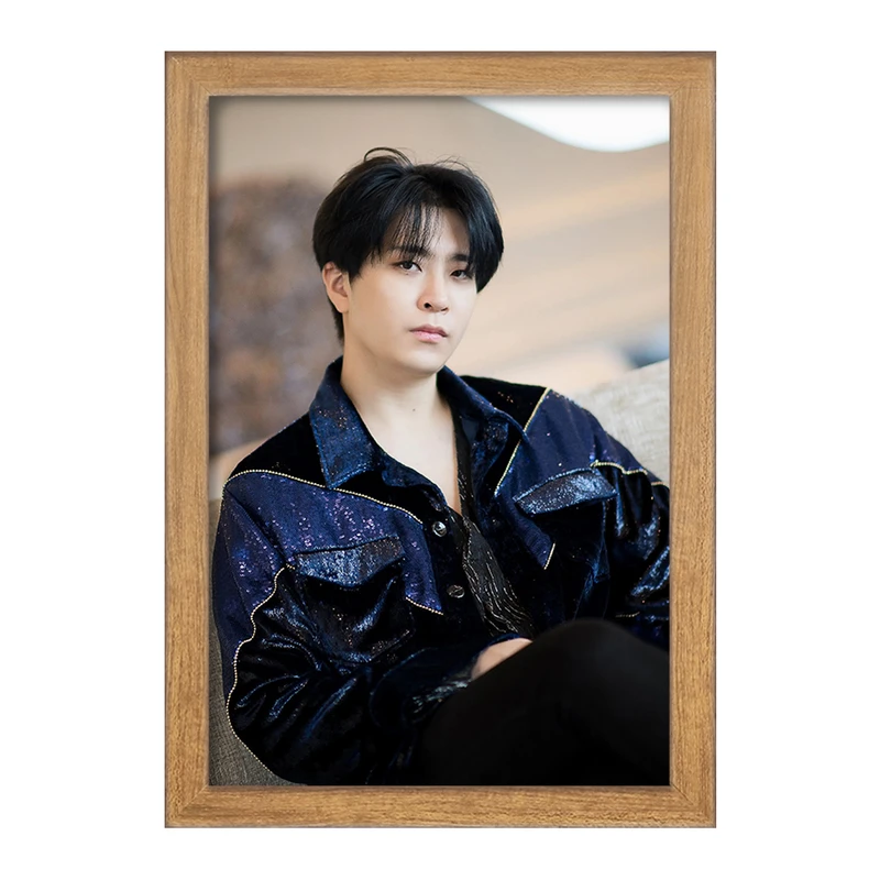 تابلو خندالو مدل یونگجه گروه گات سون GOT7  کد 11654