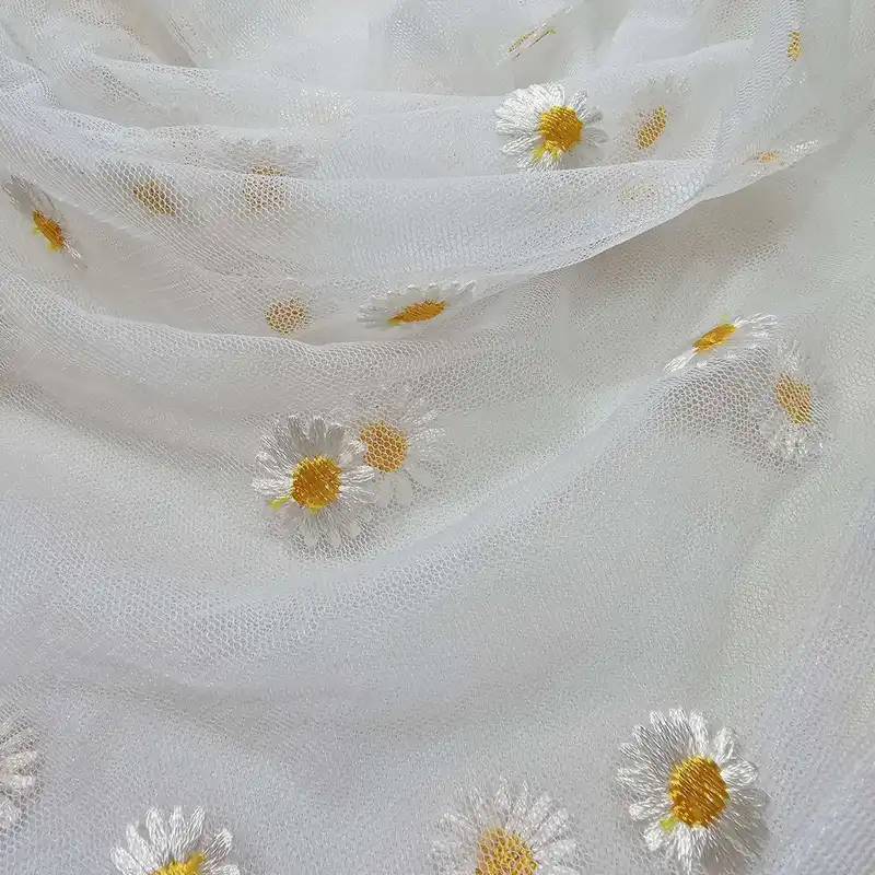 روسری زنانه مدل مینی بابونه