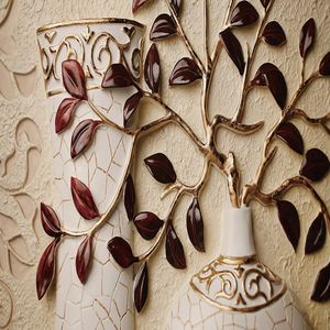 پوستر دیواری سه بعدی مدل گلدان گچی سفید شاخه طلایی DVRF1268