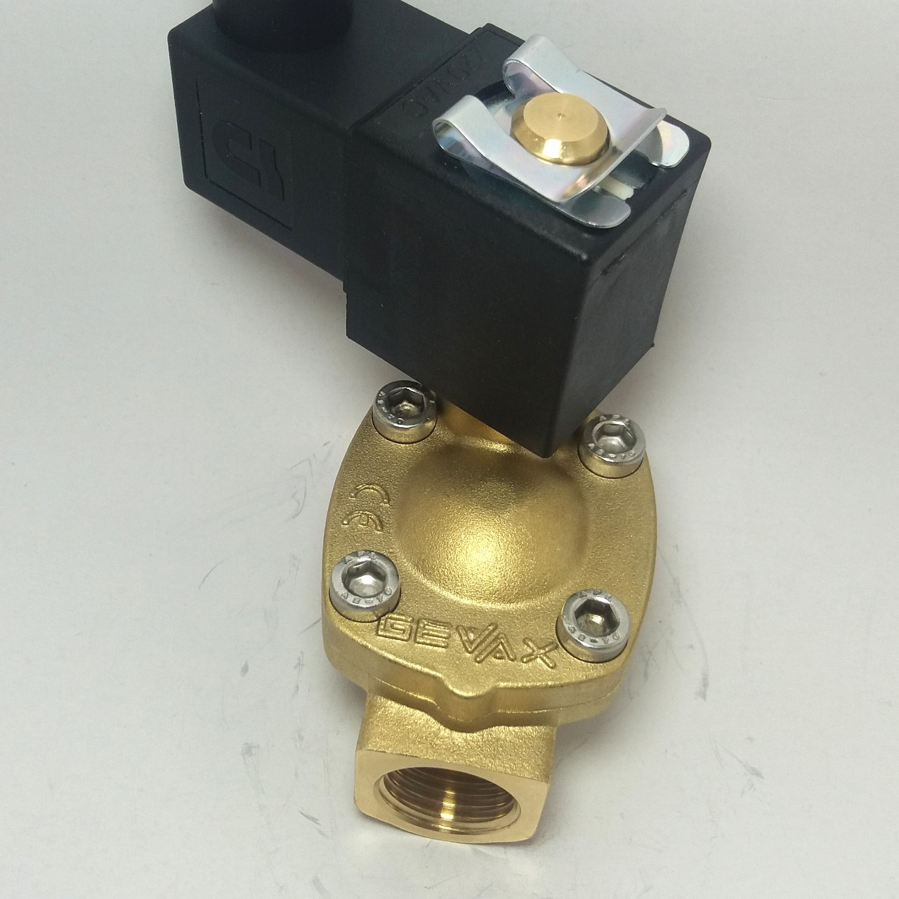 شیر برقی جیواکس مدل 1901-KBND016-120-220AC-1/2