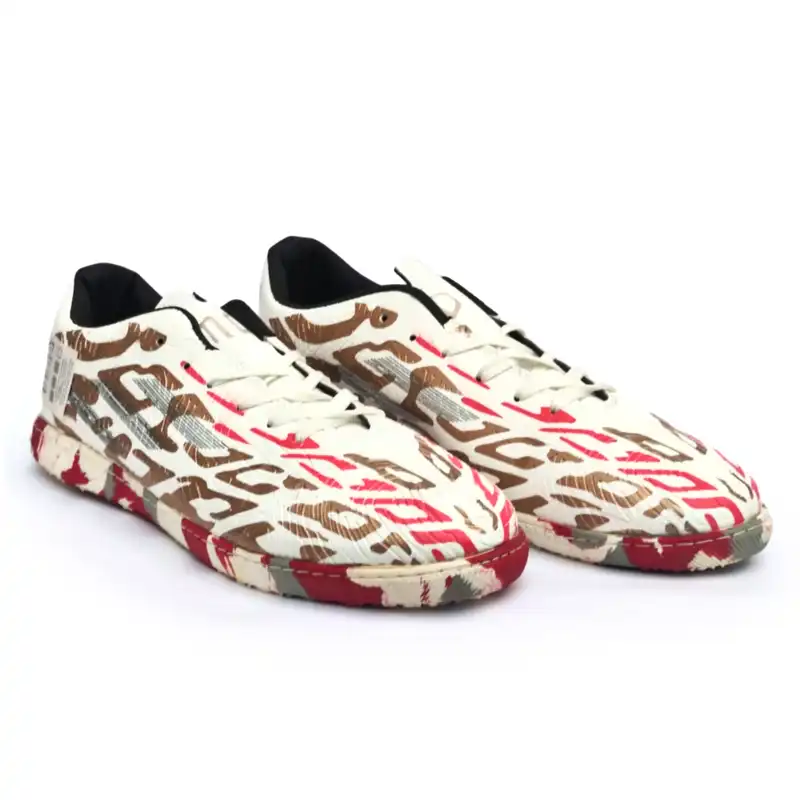 کفش فوتسال مردانه مدل seta SL