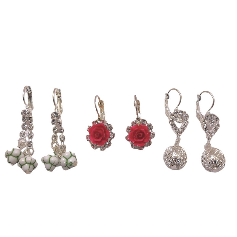 گوشواره دخترانه مدل JKL مجموعه 3 عددی گوشواره دخترانه مدل JKL مجموعه 3 عددی