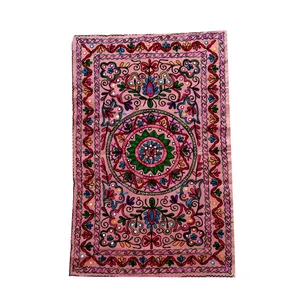 رومیزی سوزن دوزی کد A-767