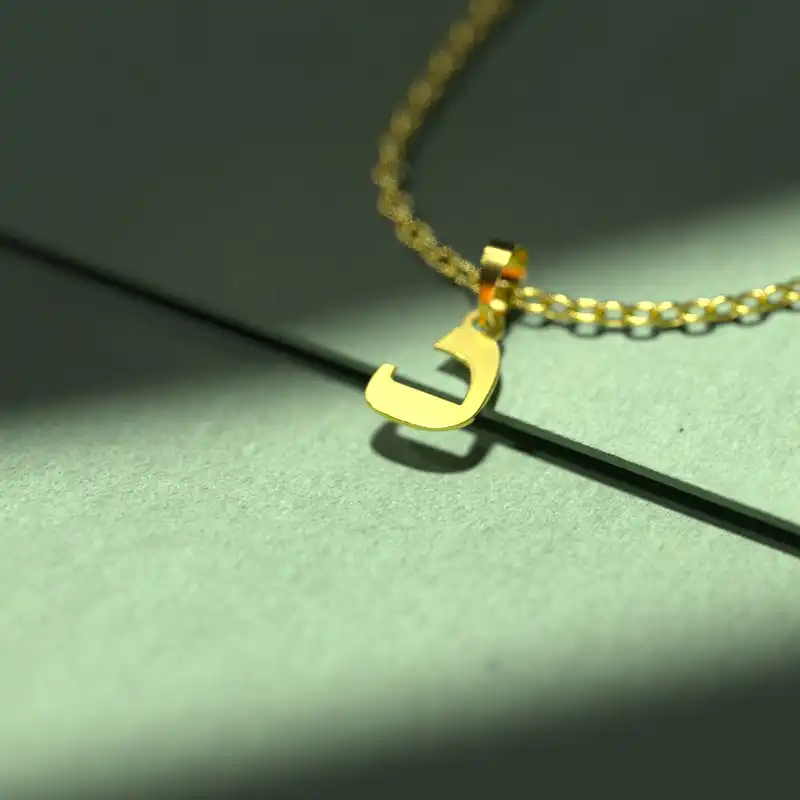 گردنبند طلا 18 عیار زنانه مدوپد مدل حرف د کد I3-1-1042