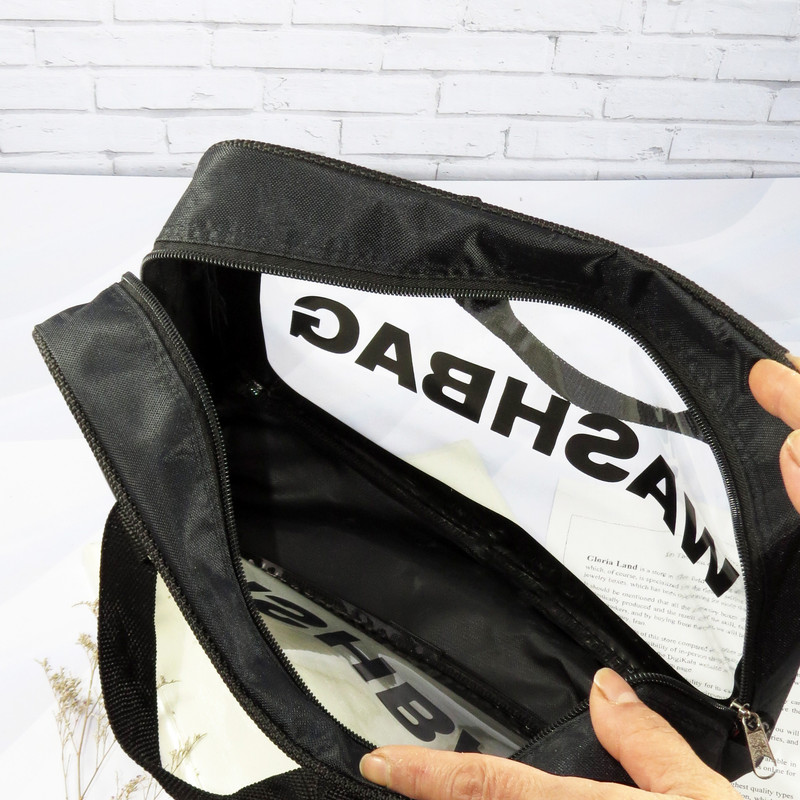 کیف لوازم آرایش زنانه مدل طلقی کد 0003