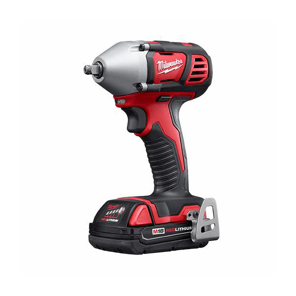 آچار بکس شارژی ضربه ای میلواکی مدل 2693-22 به همراه چراغ قوه آچار بکس شارژی ضربه ای میلواکی مدل 2693-22 به همراه چراغ قوه