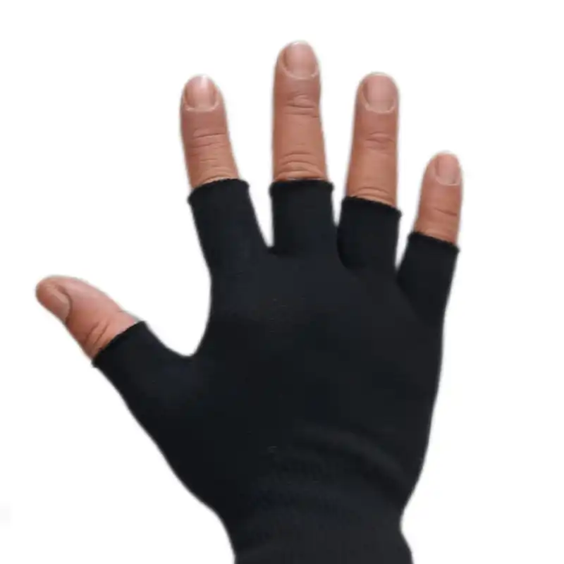 دستکش بافتنی مدل نیم انگشتی طرح ساده کد 0150