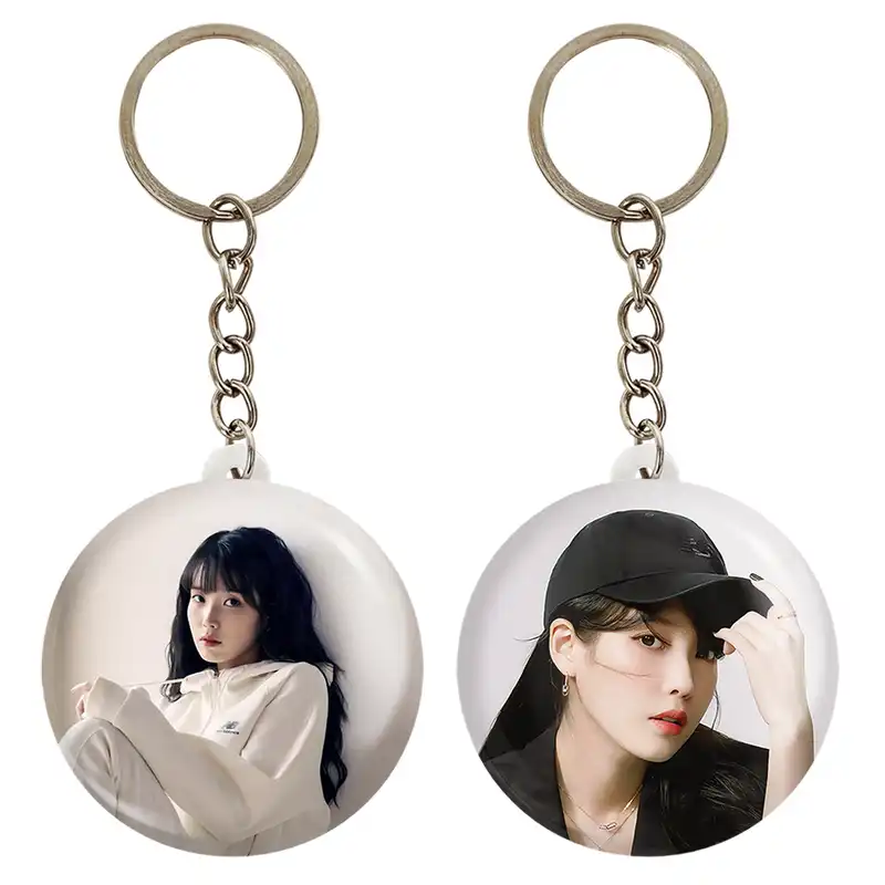 جاکلیدی خندالو مدل آیو IU کد 1980519809 مجموعه 2 عددی