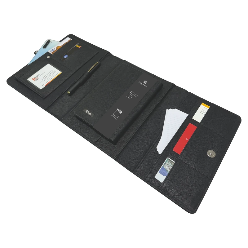 عکس شماره 8 : سالنامه 1404پدیده نقش مدل چرمی مشکی به همراه روان نویس و دفتر یادداشت و جعبه هاردباکس