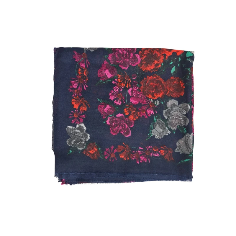 روسری زنانه مدل سیا اسکارف قواره 130 کد fh57