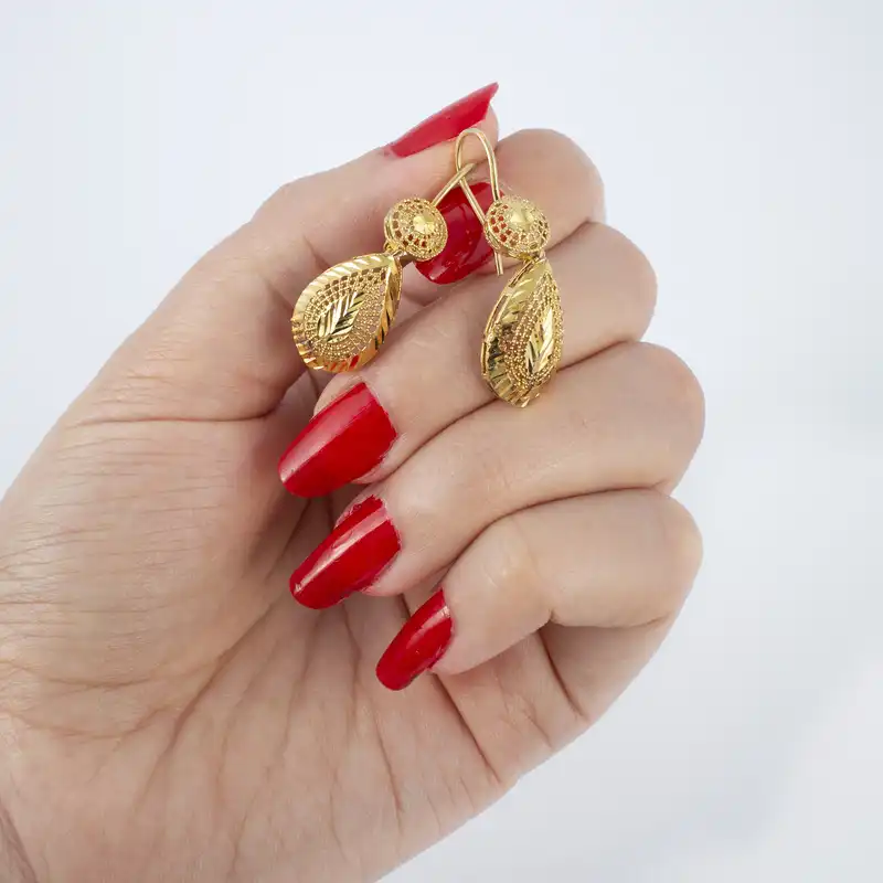 گوشواره نقره زنانه مدل اشک AMT-G014