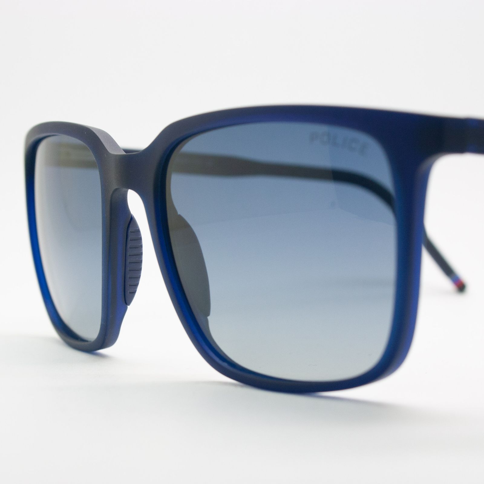 عینک آفتابی پلیس مدل FC05-03 C04 -  - 5