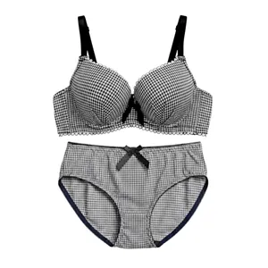 ست شورت و سوتین زنانه مدل چهارخونه کد 05