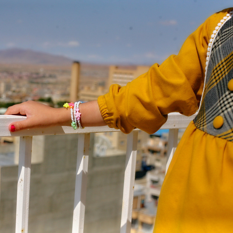 دستبند دخترانه مدل آدینا