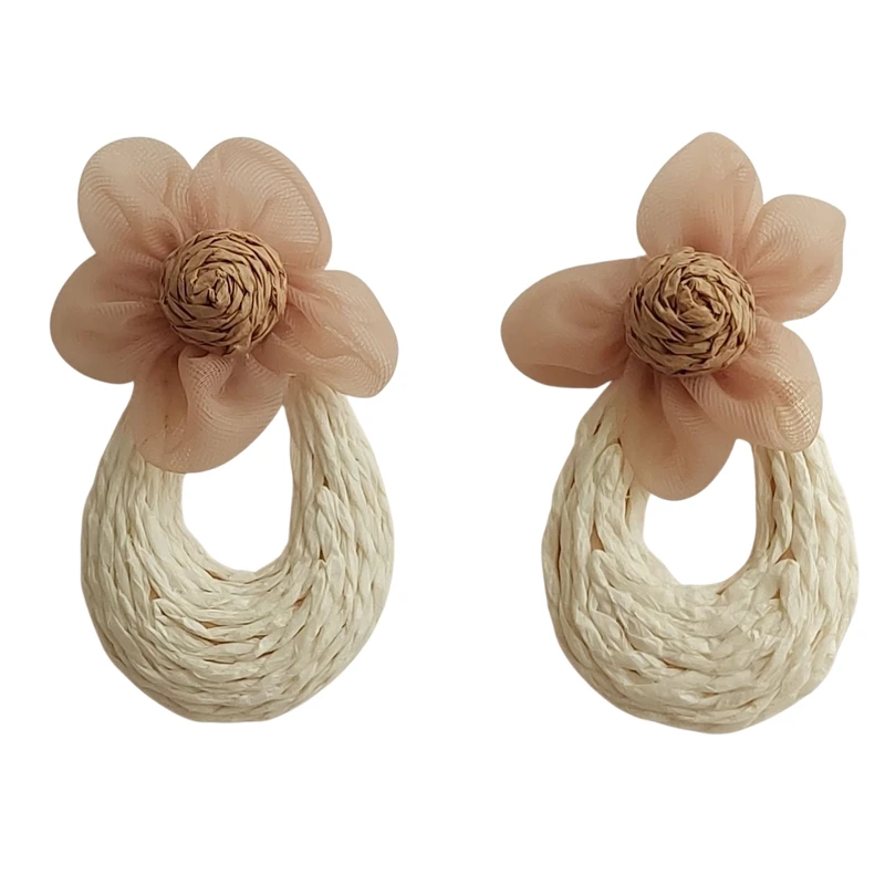 گوشواره میخی زنانه مدل حصیری پاپیونی کد A10