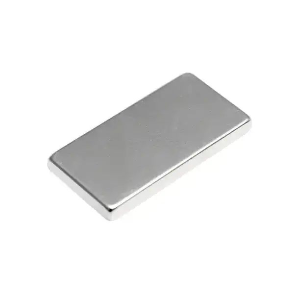 آهن ربا مدل ND15-7-2 کد ۱۳۶۱ بسته ۲۰ عددی