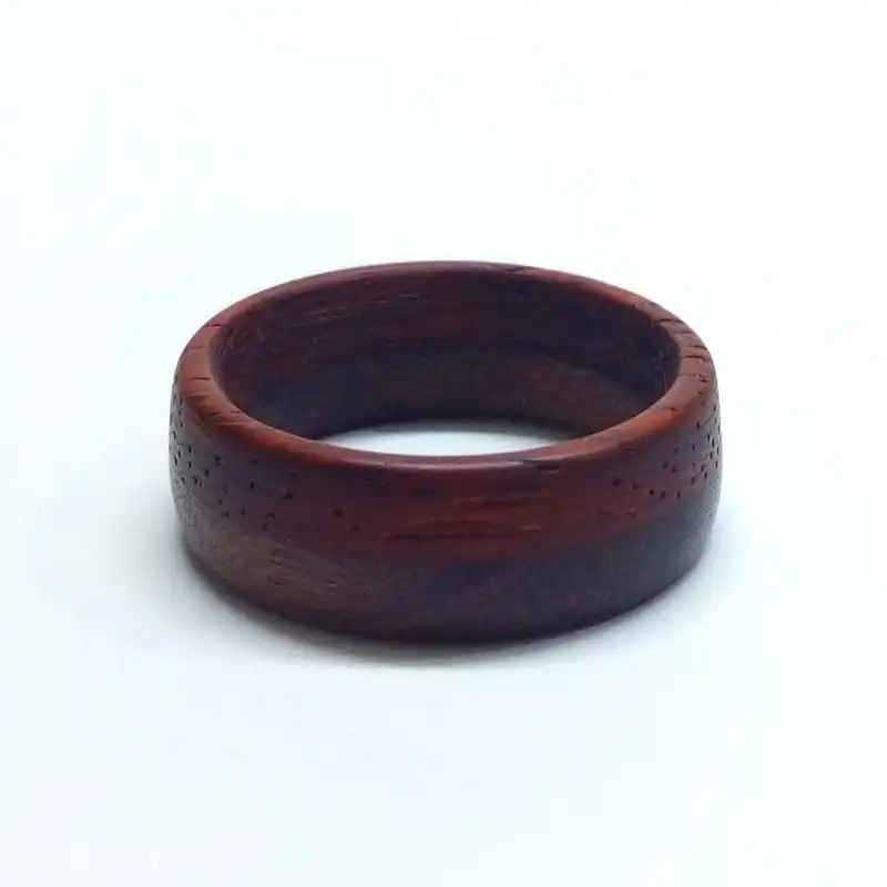 انگشتر سورئال دیزاین مدل Half existence