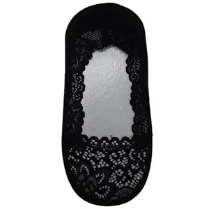 جوراب زنانه مدل گیپور