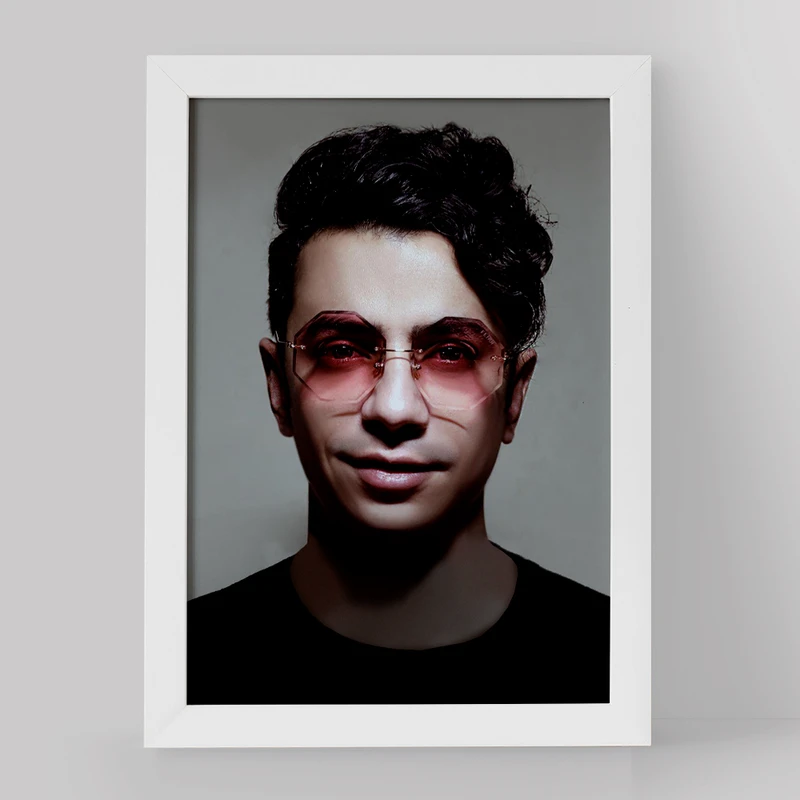 تابلو خندالو مدل محسن ابراهیم زاده کد 3338