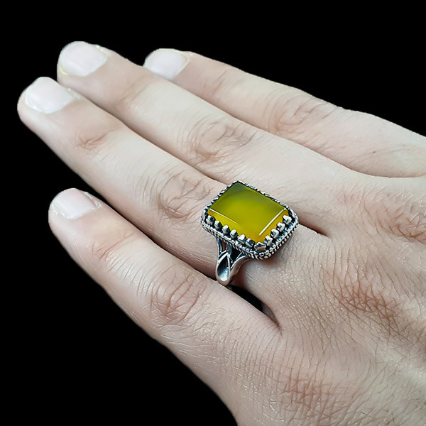 انگشتر نقره مردانه ملک زیور مدل شرف الشمس کد 201 انگشتر نقره مردانه ملک زیور مدل شرف الشمس کد 201