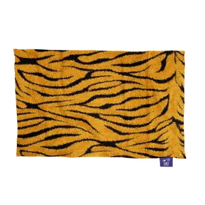 کاغذ کادو ترمه طراحان ایده مدل پوست ببر کد strm0034