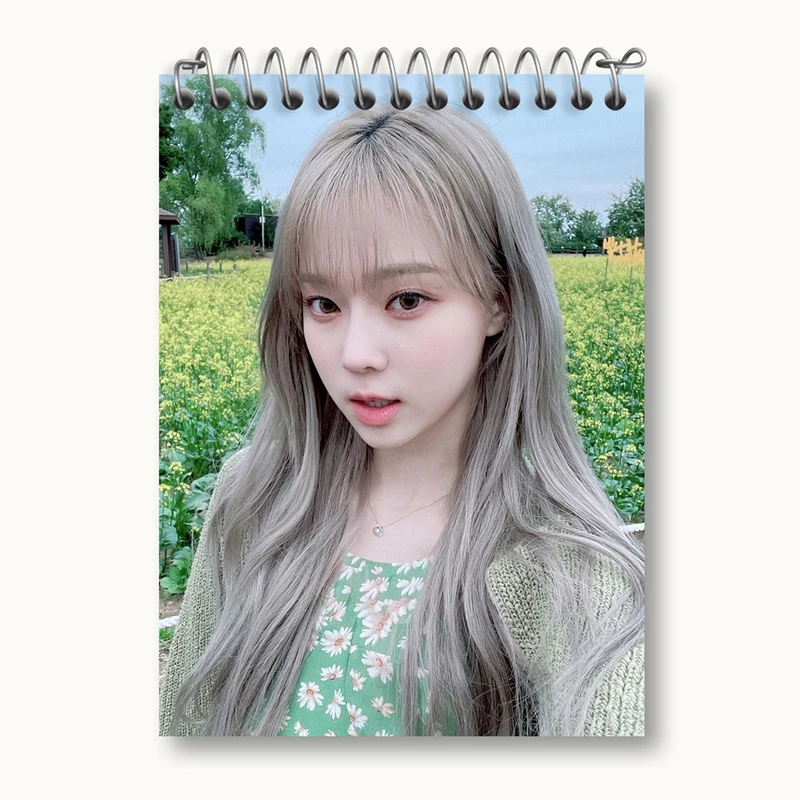 دفتر یادداشت 50 برگ خندالو مدل وینتر گروه آسپا Aespa کد 19739