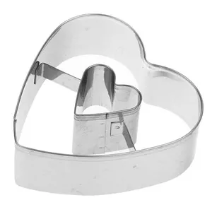 قالب شیرینی به گز مدل Heart dounat