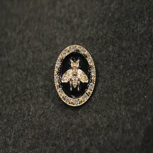 گل سینه زنانه کد Ki 28-55  