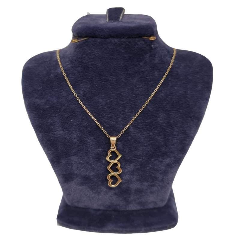 گردنبند طلا 18 عیار زنانه گالری یارطلا مدل سه قلب کد GL15 گردنبند طلا 18 عیار زنانه گالری یارطلا مدل سه قلب کد GL15