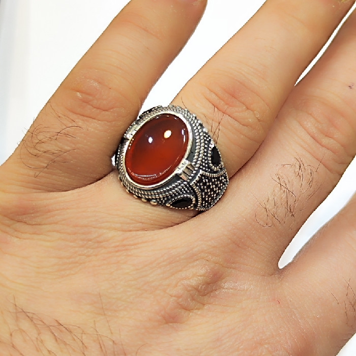 انگشتر نقره مردانه مدل عقیق رکاب سیاه قلم کد 899 انگشتر نقره مردانه مدل عقیق رکاب سیاه قلم کد 899