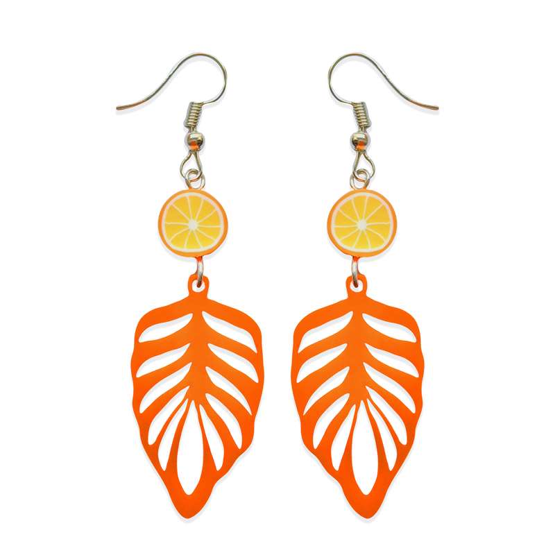 گوشواره دخترانه طرح پر کد OO-01 گوشواره دخترانه طرح پر کد OO-01