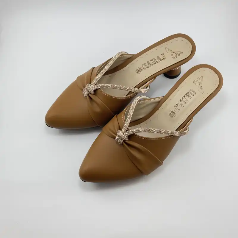 صندل زنانه مدل نگین دار