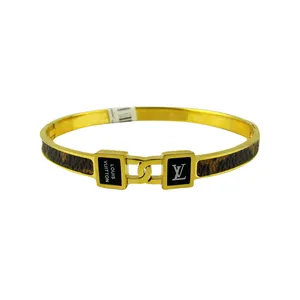 دستبند زنانه لویی ویتون مدل 9829