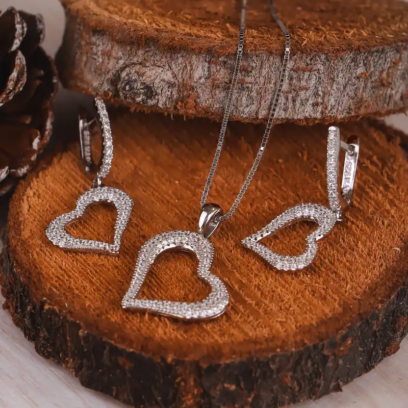 نیم ست نقره زنانه جی تی ای مدل قلب