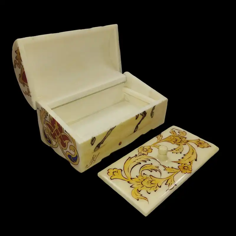 جعبه جواهرات استخوانی طرح چوگان کد 01