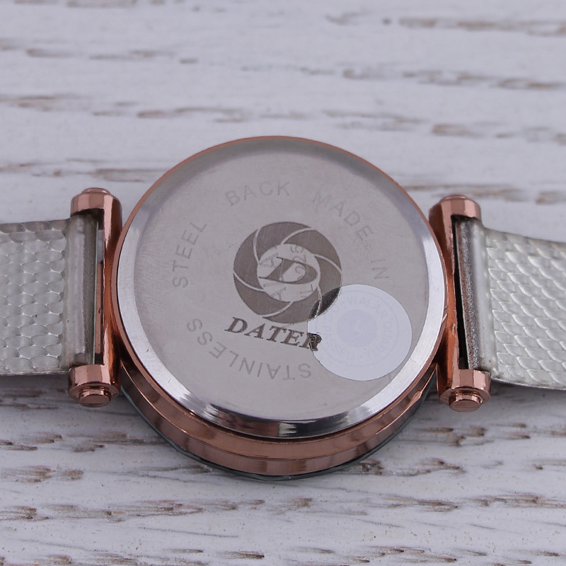 ساعت مچی دیجیتال دیتر مدل LE 3319 -G-M