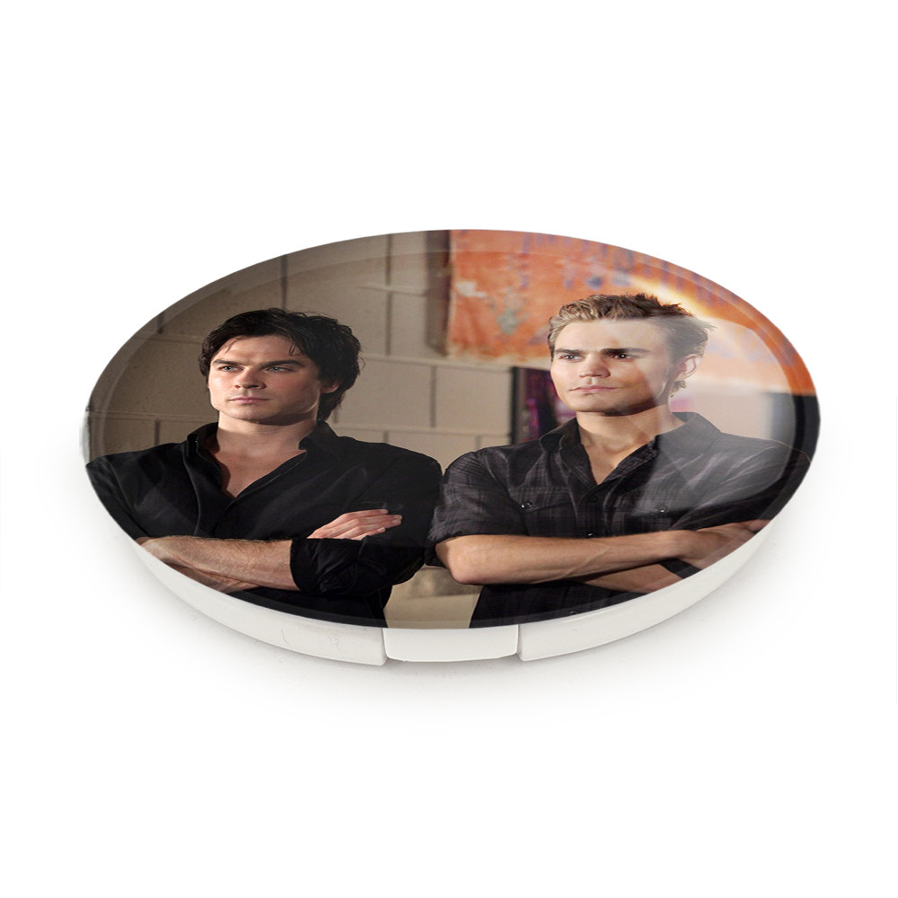 آینه جیبی خندالو طرح خاطرات یک خون آشام The Vampire Diaries مدل تاشو کد 20241
