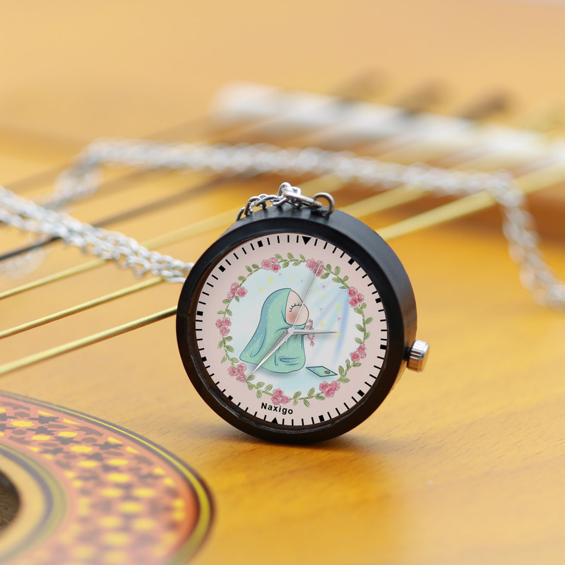 ساعت گردنبندی عقربه ای ناکسیگو مدل جشن تکلیف کد NF12642