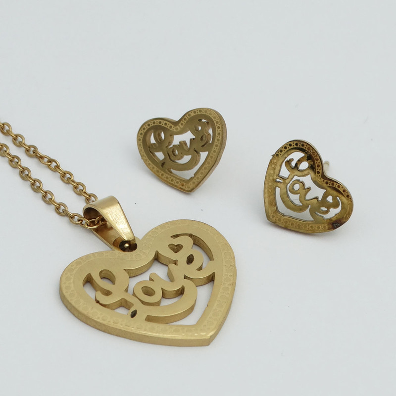 نیم ست دخترانه مدل قلب عاشق کد SZ 26