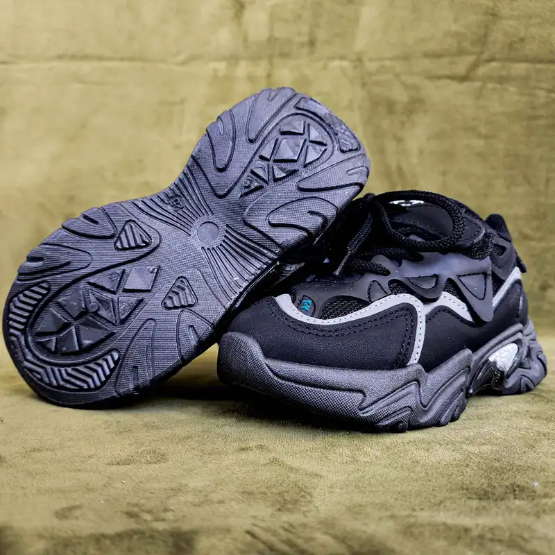 کفش مخصوص پیاده روی مدل   FashioQ-6Q-BlkQ-101039