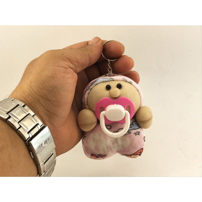 آویز عروسکی مدل نوزاد پستونک دار کد JAKI-021