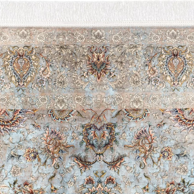 فرش ماشینی 1200 شانه محتشم زمینه و حاشیه آبی مدل پتینه