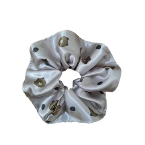 کش مو زنانه مدل ساتن ابریشم طرح خرس تدی