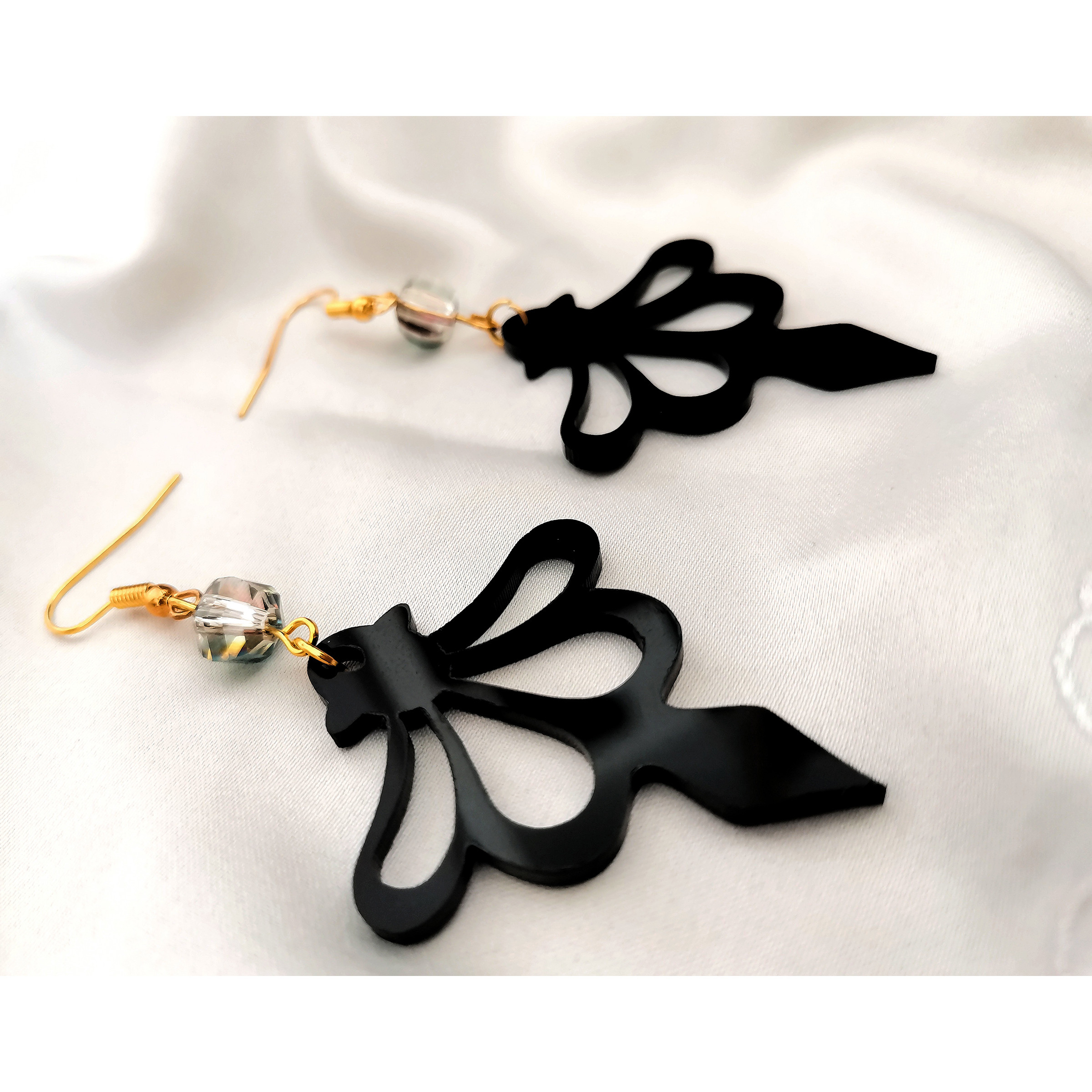 گوشواره دخترانه مدل باله