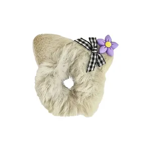 کش مو زنانه مدل پشمالو گوش دار کد 4051