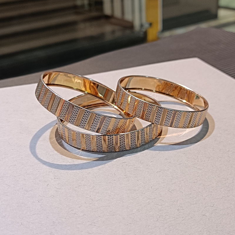 النگو طلا 18 عیار زنانه تمدن مدل تک پوش