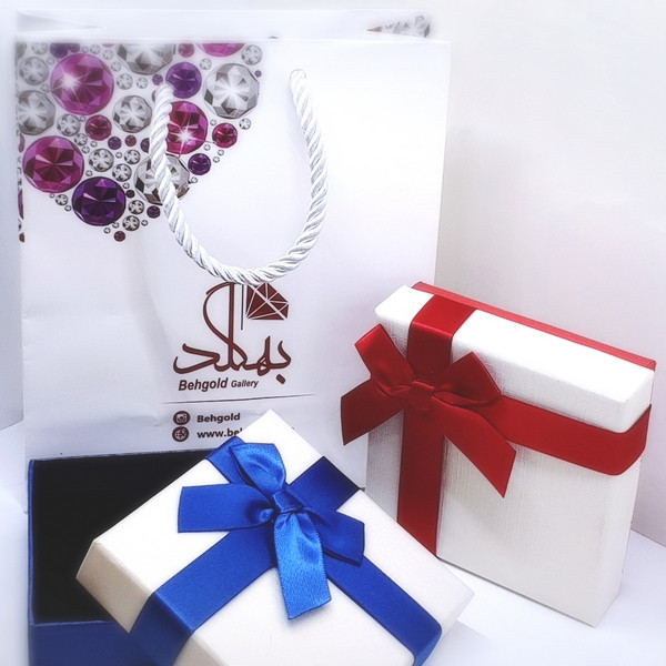 آویز گردنبند طلا 18 عیار طرح تاج