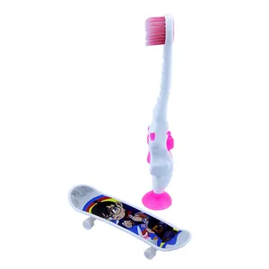 مسواک کودک ویویت مدل Fingerboard به همراه اسکیت انگشتی