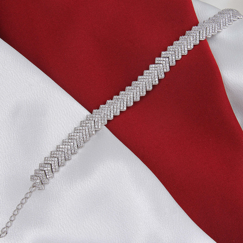 دستبند نقره زنانه مدل آبکاری رادیوم کد DP_605